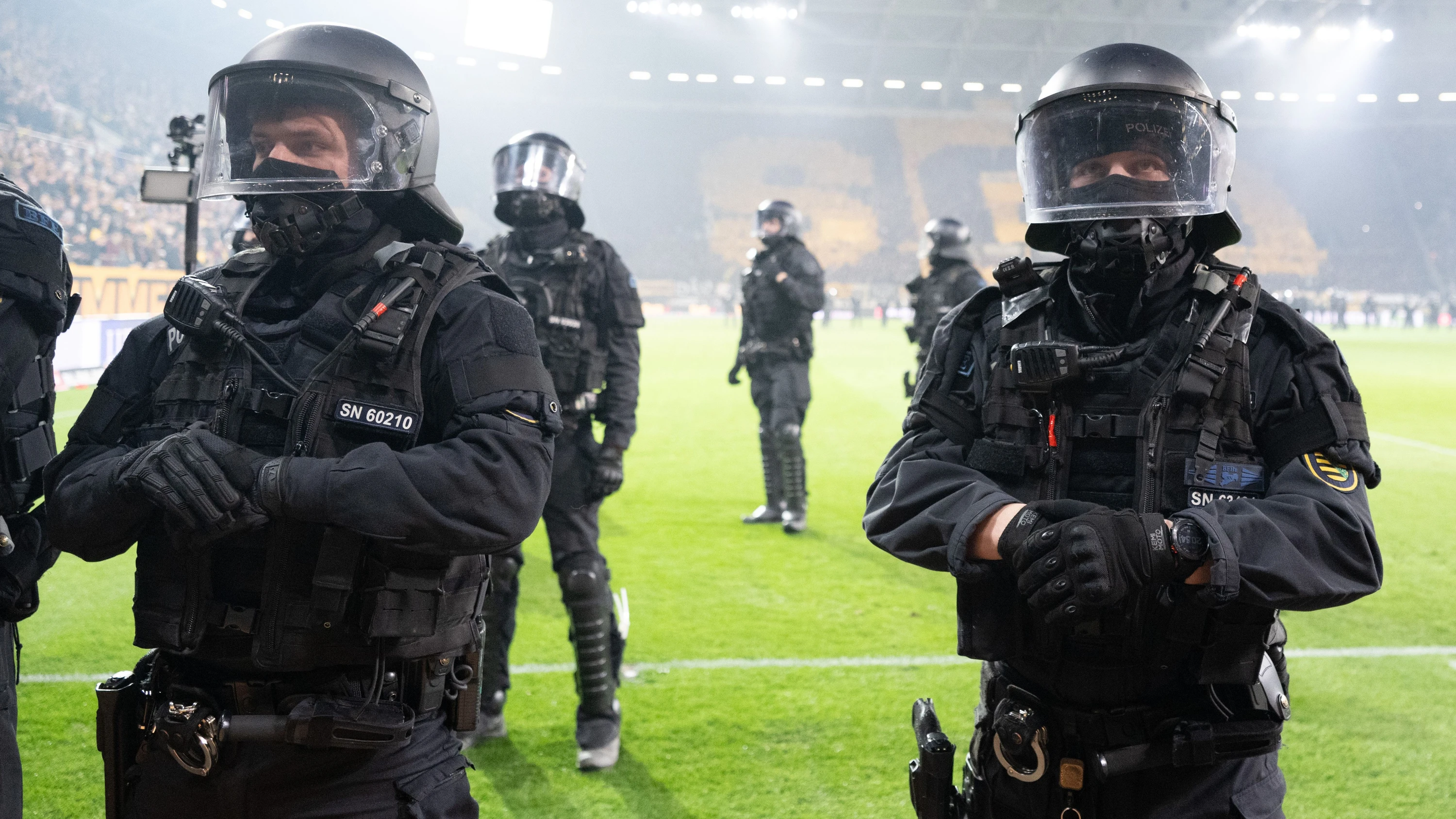 Dresden Fan Riots Escalate: Interior Minister Declares 'No More Leniency, My Patience Has Ended'